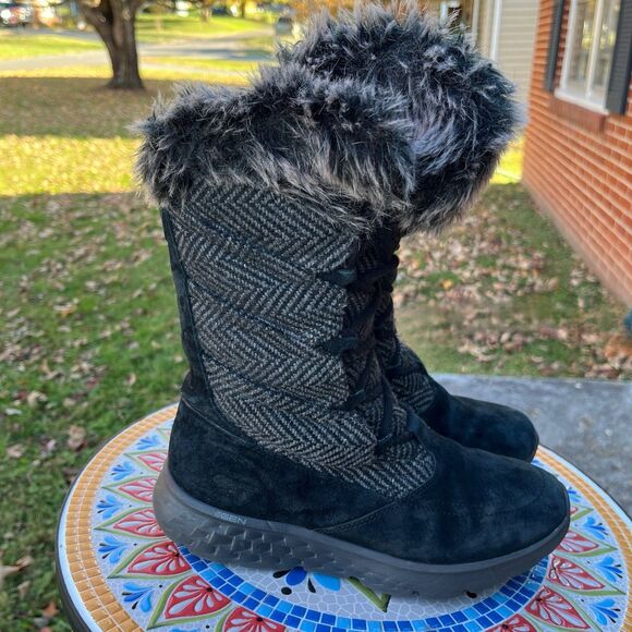 Skechers On the GO Joy Women’s 7 Black Gray Suede Winter Boots 14363 Retro 2016 - Picture 1 of 9